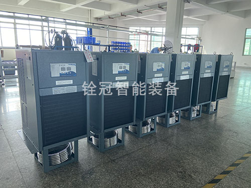 浸入式帶箱制冷機(jī).jpg