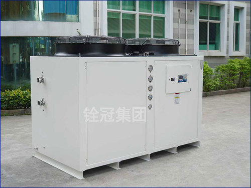 大型定制冷水機(jī)QG-625LS-ZA-3385【25P制冷量銓冠冷水機(jī)帶電加熱】