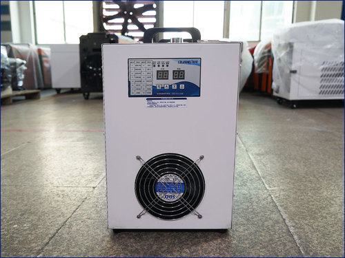 冷水機QG-7.5LS【銓冠制冷設(shè)備】