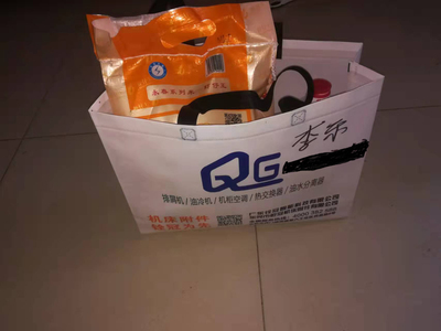 疫情銓冠送物資