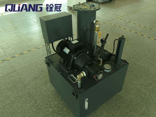 中心出水HPC