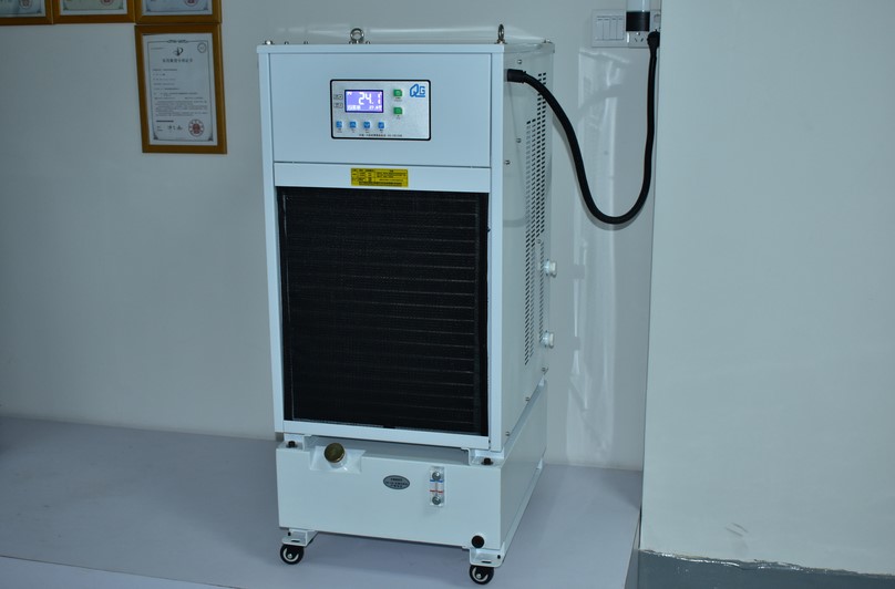 CNC工業(yè)油冷機 銓冠