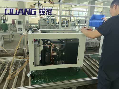 激光冷水機(jī).jpg