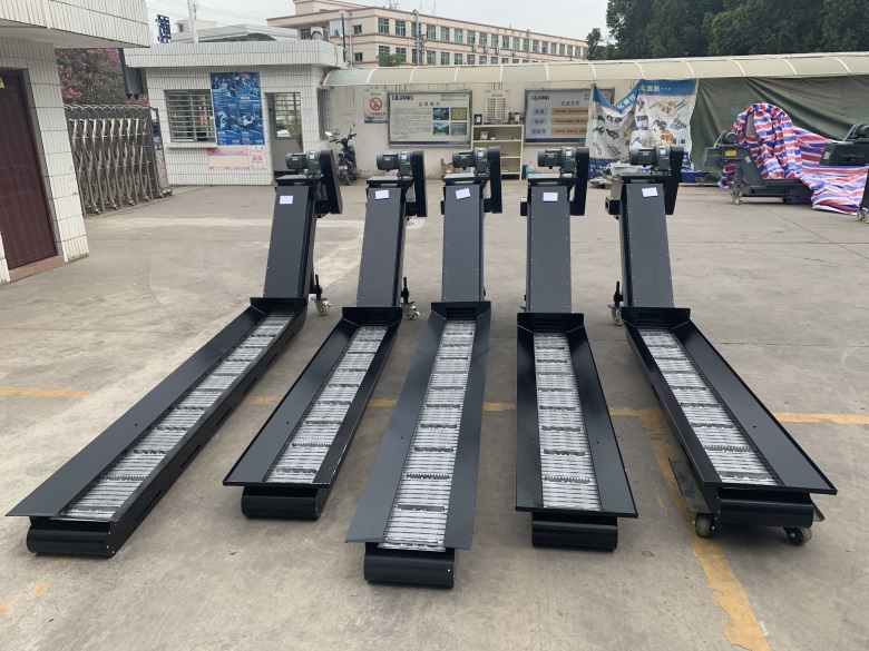銓冠排屑機