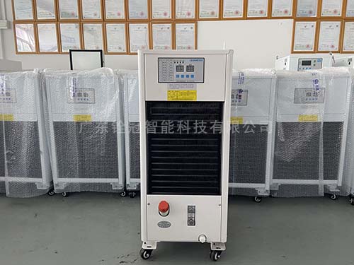 數(shù)控加工中心油冷機.jpg