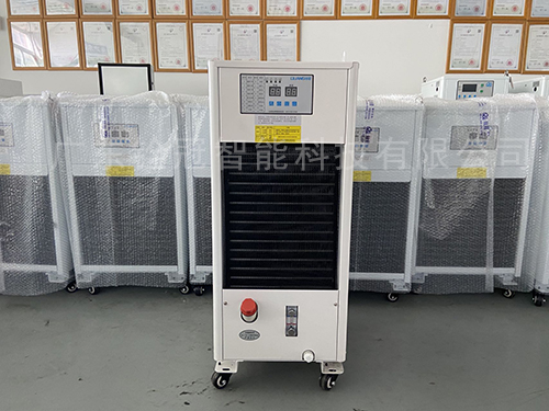 冷水機.jpg