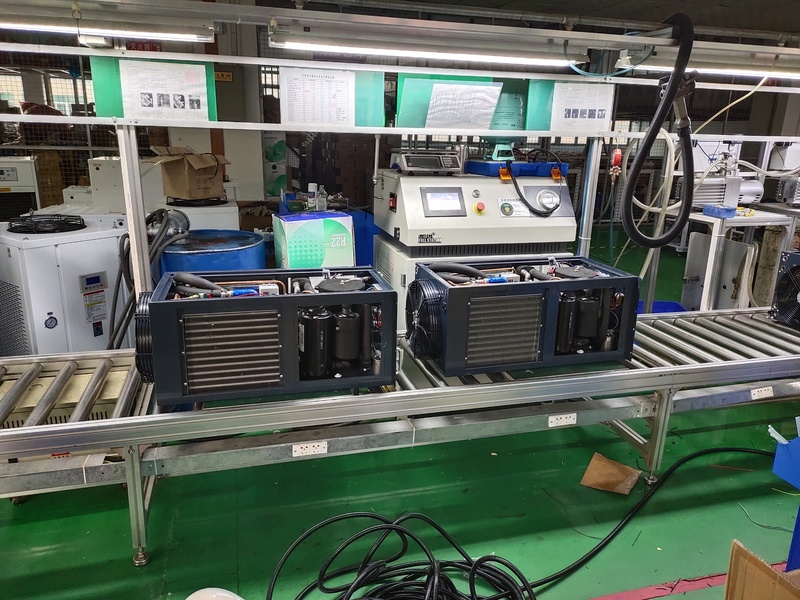 銓冠工業(yè)冷水機
