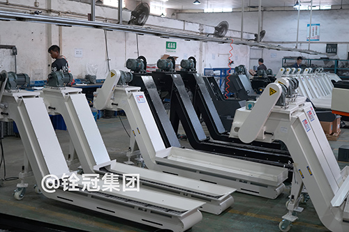數(shù)控鏜床鏈板排屑機(jī).jpg