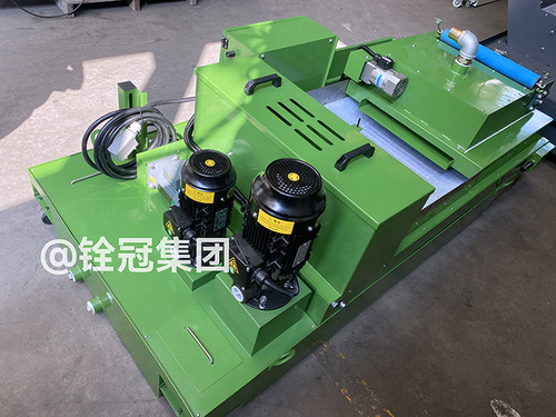 磨床紙帶過(guò)濾機(jī)帶磁性分離器（磁輥紙帶過(guò)濾機(jī)）.jpg