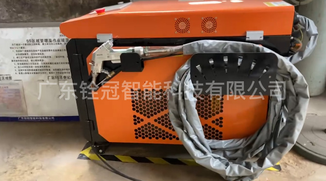 激光冷水一體機.jpg
