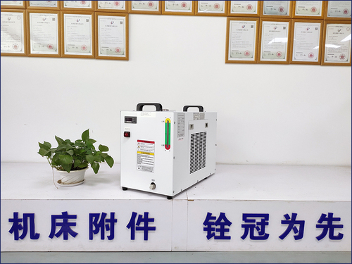 銓冠植物生長燈專用水冷機(jī)