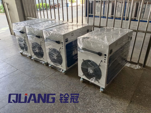 激光冷水機(jī)出貨