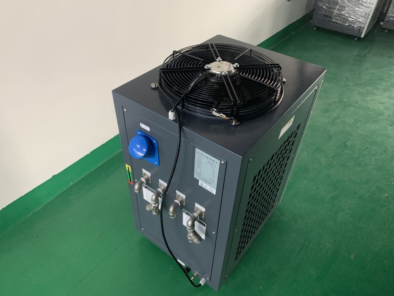 銓冠激光冷水機(jī)